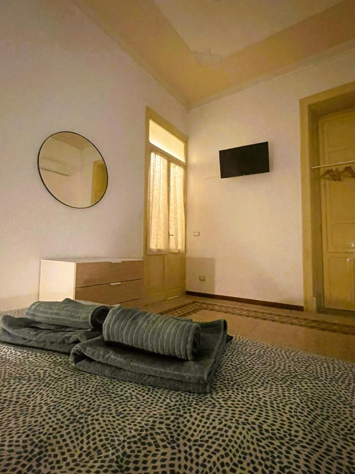 Olivuzza Rooms In Apartment Palermo Kültér fotó